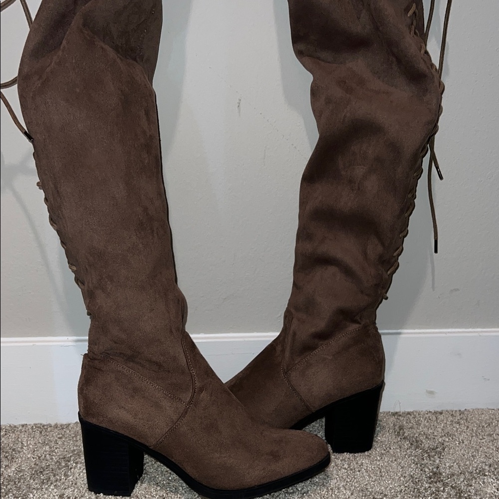 Brown Knee-High Women's Boots